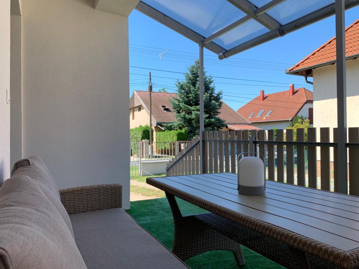 Otthon A Balatonon Vendeghaz Villa Keszthely Exterior foto